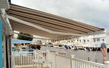 retractable deck awning